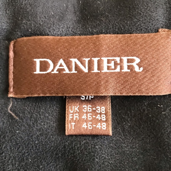 Danier Leather lamb skin brown size small car coat. - Picture 6 of 7